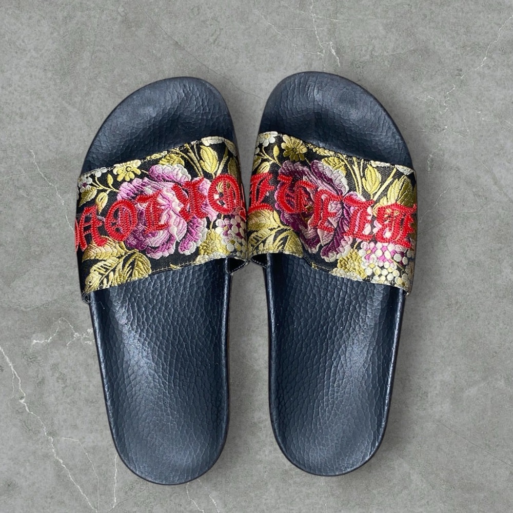 Gucci Blind For Love - Gucci Floral Slides -Gucci Pursuit Sandals 🎉 Host Pick!!